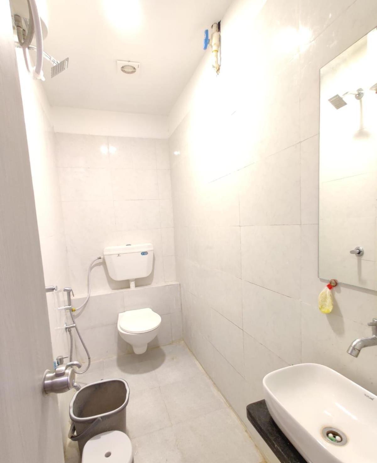 Hotel Selfie Inn Ahmedabad Luaran gambar